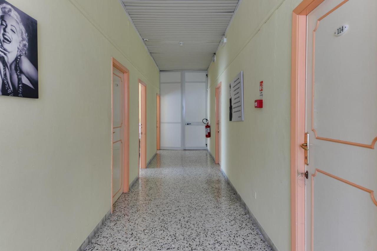 Hotel Villa Merope Rimini Exteriér fotografie
