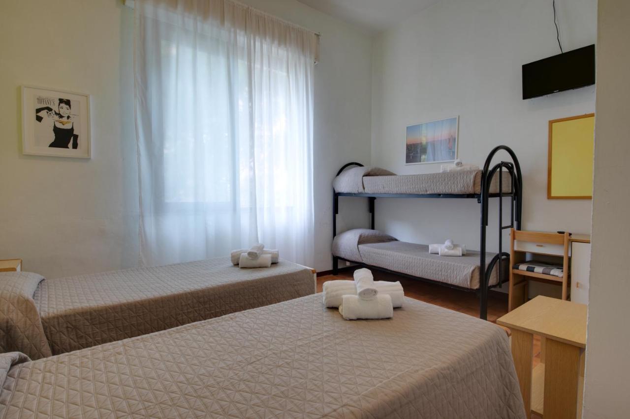 Hotel Villa Merope Rimini Exteriér fotografie